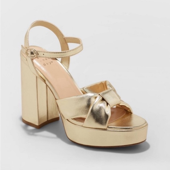 Riah Platform Heels - A New
Day'™ Gold, new - Picture 1 of 5
